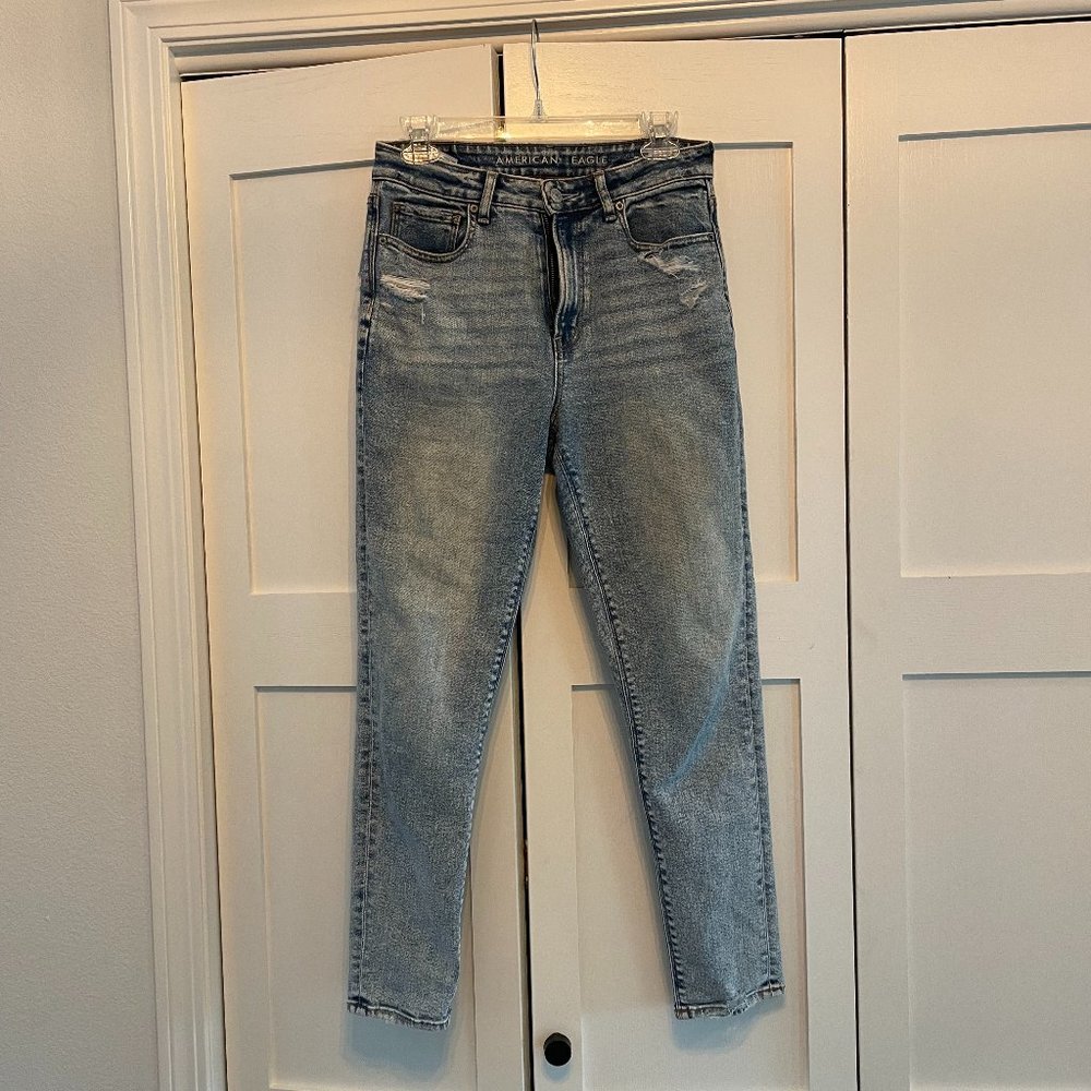 American Eagle Mom Jean Size 4